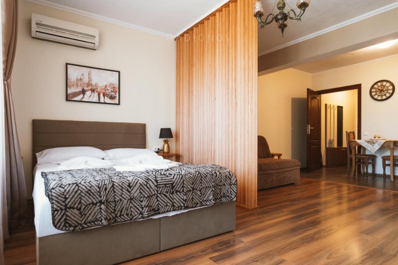 Apartment 7 And Studio 2 Quietly And Peaceful Place To Relax โซโซโปล ภายนอก รูปภาพ